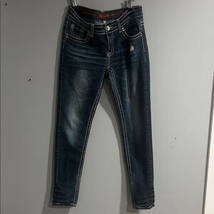 Woman’s Dollhouse Dark Blue Skinny Jeans 11